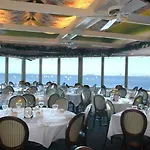 Best Western Plus Yacht Harbor Inn 