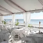 Best Western Plus Yacht Harbor Inn 
